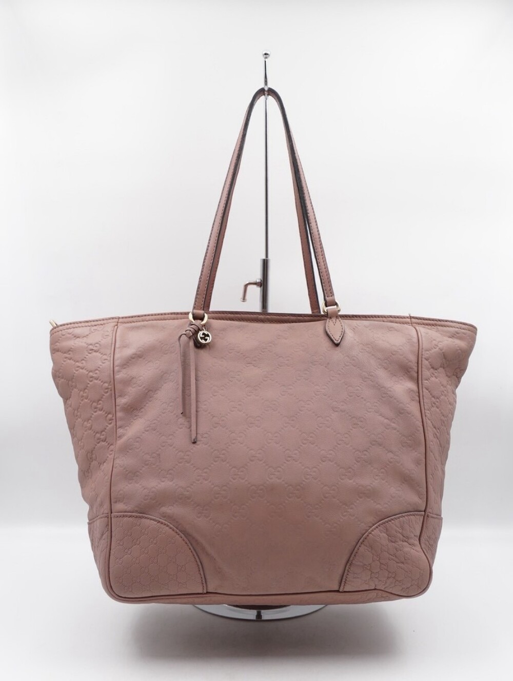 CP47 💟 Gucci Guccissima Bree Tote